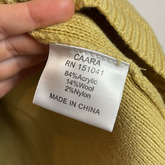 CAARA Collared Pullover Cropped Wool Blend Sweater Size Small NWT - Picture 3 of 5